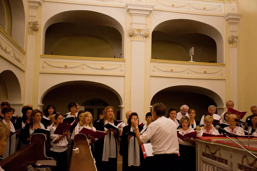 Az Ottawai Magyar Kórus és a Gyomaendrődi Zenebarátok Kamarakórus ünnepi hangversenye