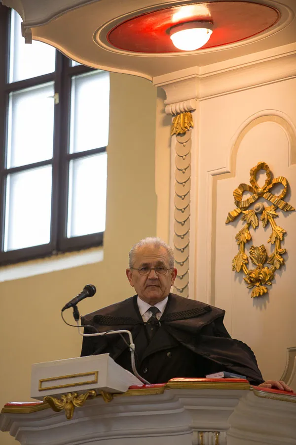 Hálaadás Sipos Tas Töhötöm református esperes 48 évi szolgálatáért