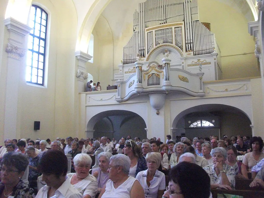Papp Tibor lelkészbeiktatása és hálaadó istentisztelet a 200 éves templomért
