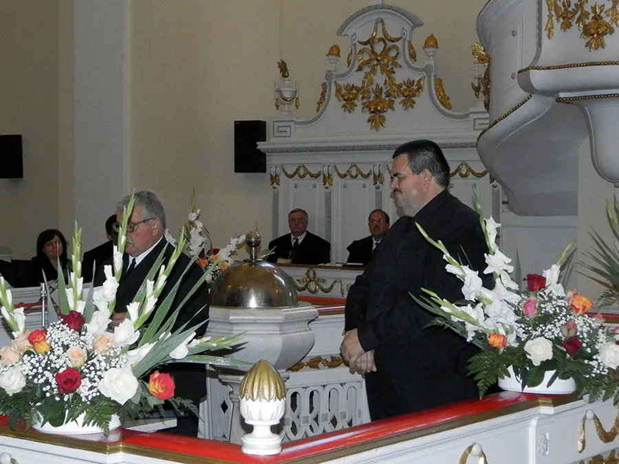Papp Tibor lelkészbeiktatása és hálaadó istentisztelet a 200 éves templomért