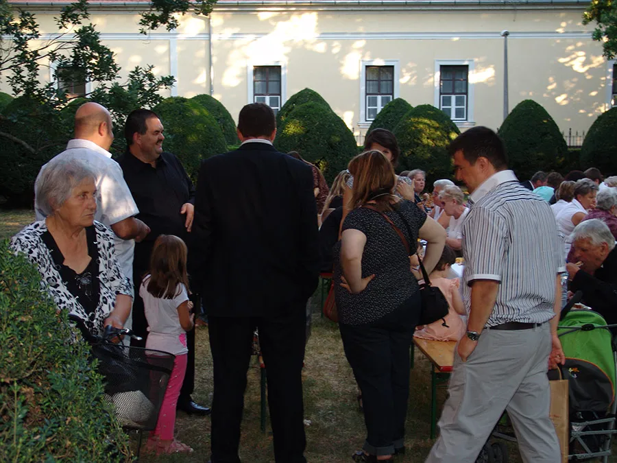 Papp Tibor lelkészbeiktatása és hálaadó istentisztelet a 200 éves templomért