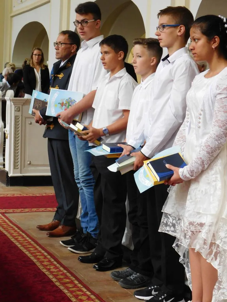 Pünkösdi istentisztelet, konfirmáció és konfirmandus találkozó 2018